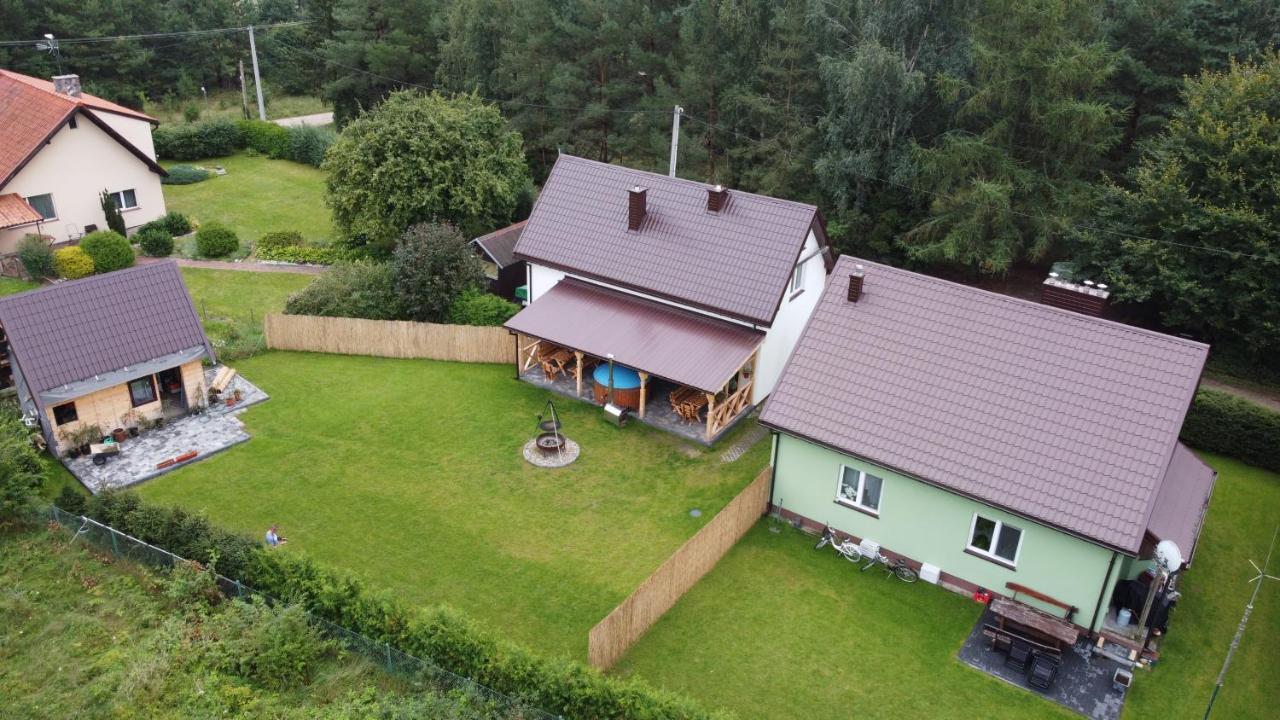 Apartameny Wiktoria I Nikola W Karwiku Pisz Exterior foto